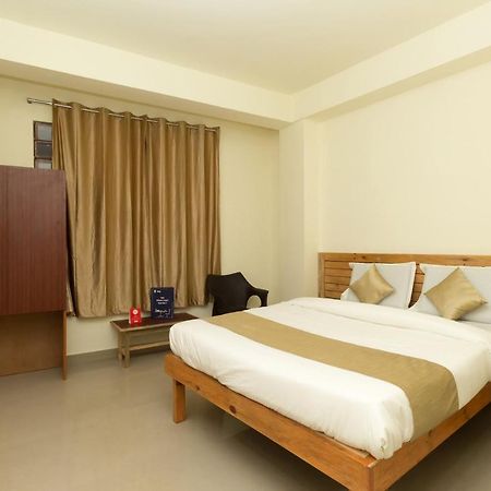 Hotel Travellers Inn ชิลลอง ภายนอก รูปภาพ