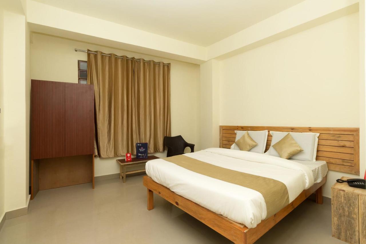 Hotel Travellers Inn ชิลลอง ภายนอก รูปภาพ